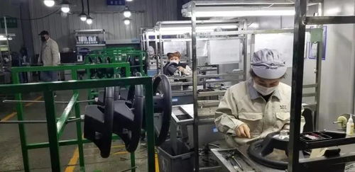 光耀疫線(xiàn) 我市光伏電子信息行業(yè)逆勢(shì)突破，光電子器件制造與銷(xiāo)售再創(chuàng)新高